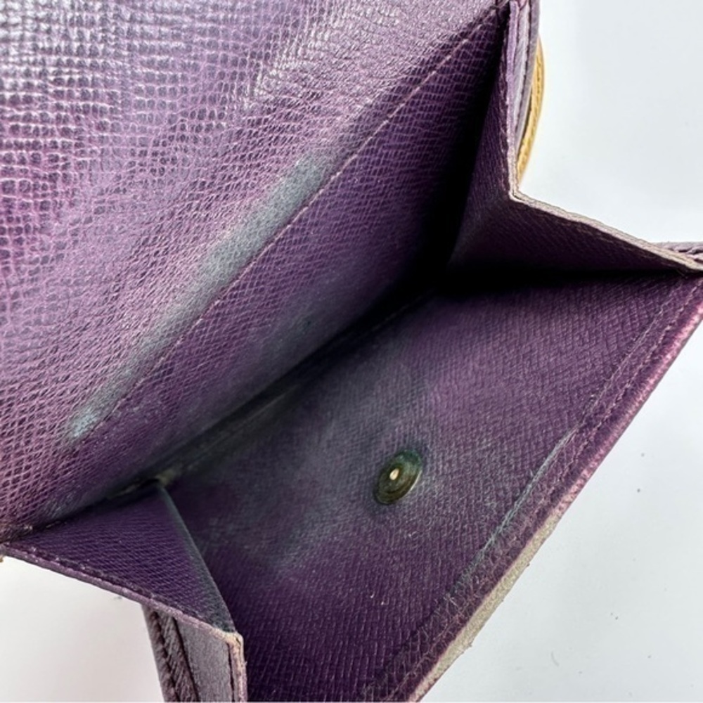 AUTHENTIC Louis Vuitton Epi Leather Bifold Wallet.Preowned.Tassel yellow. - Picture 8 of 16